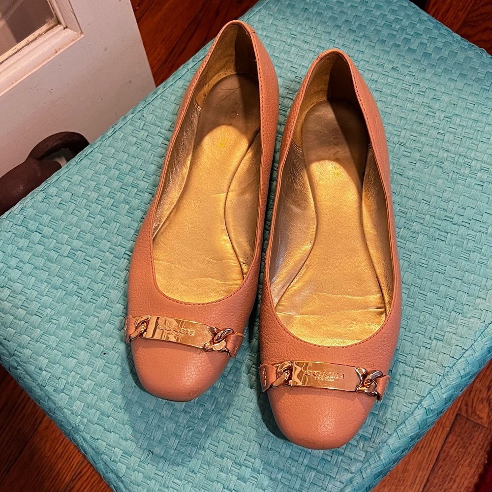 Leather Coach flats. 7.5